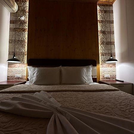 "Mani Guest House" Gjirokastër Exteriér fotografie