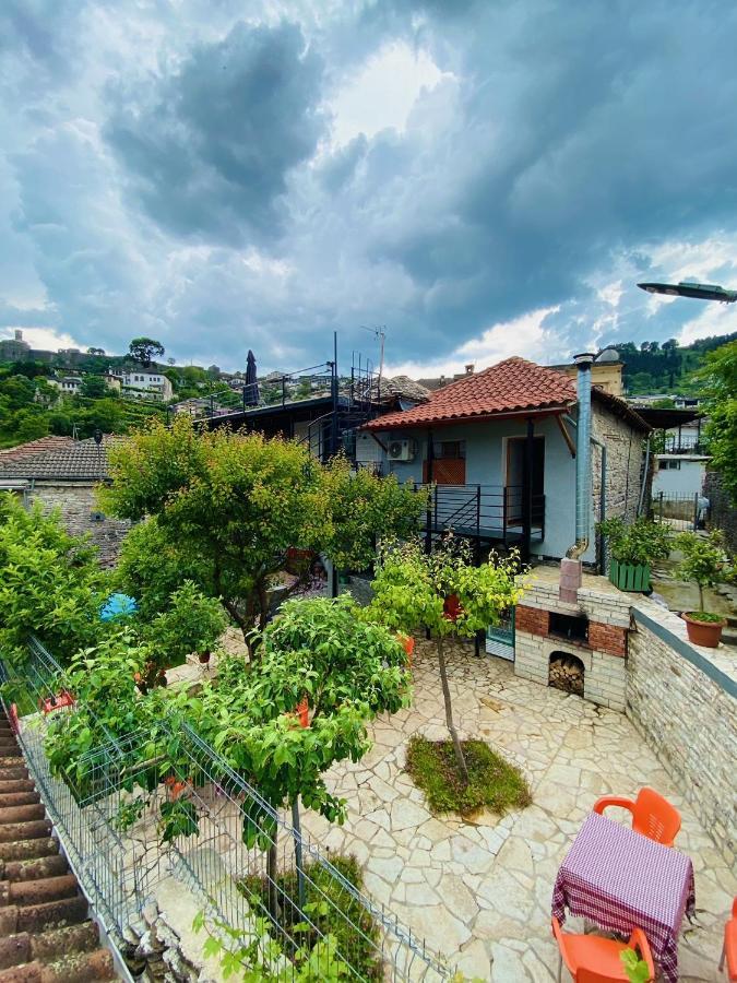 "Mani Guest House" Gjirokastër Exteriér fotografie