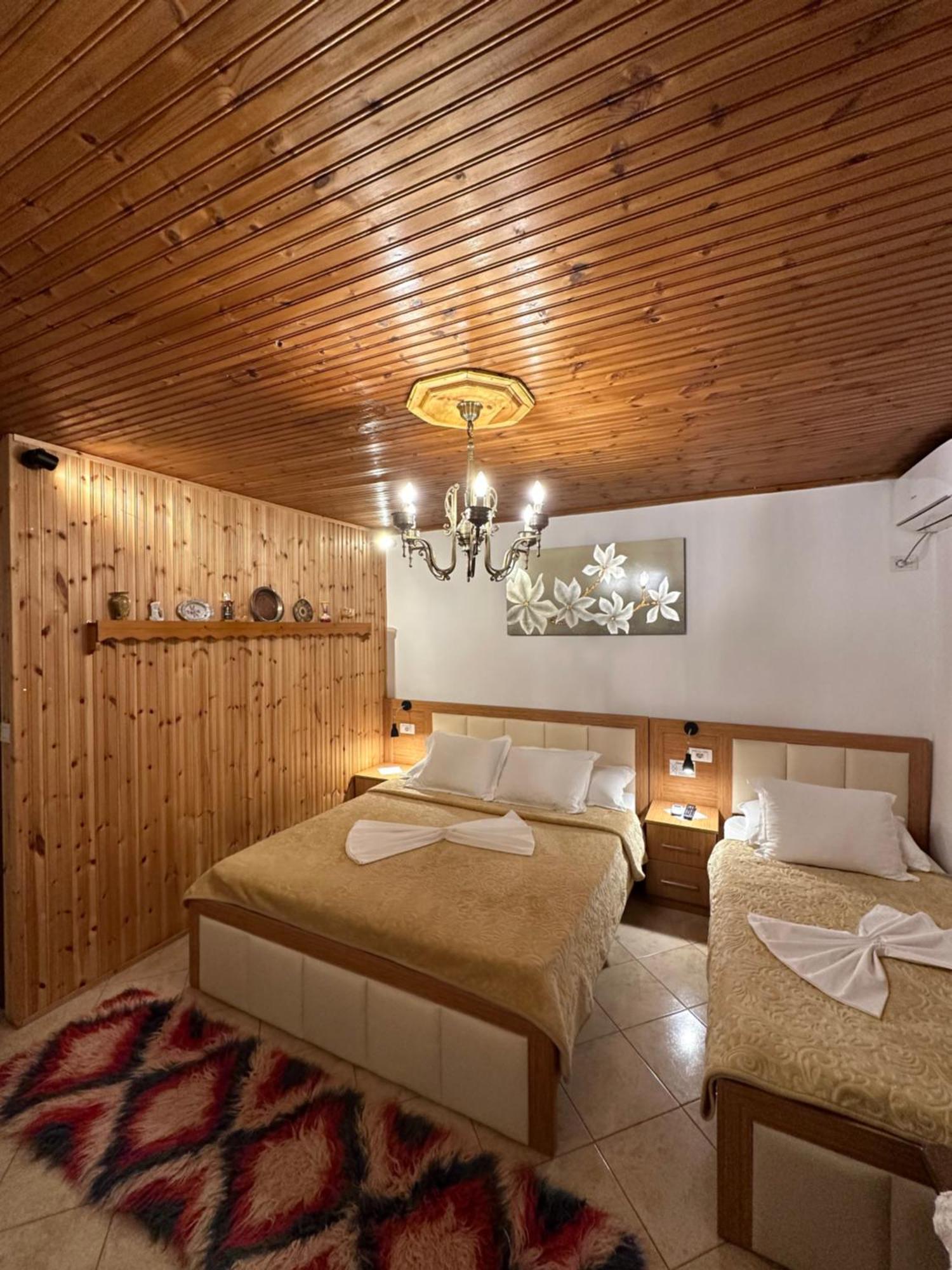 "Mani Guest House" Gjirokastër Exteriér fotografie