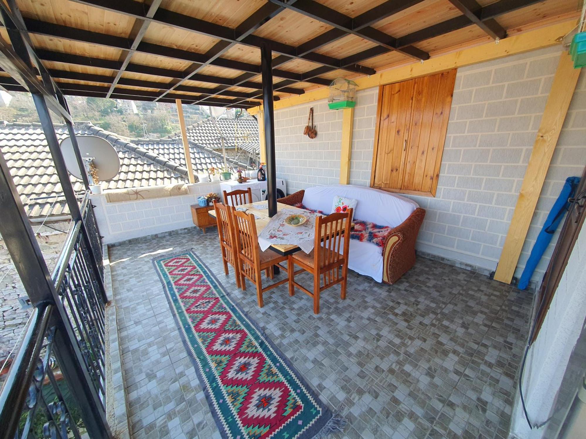 "Mani Guest House" Gjirokastër Exteriér fotografie